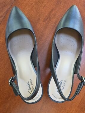 Clarks Black Pointed Slingback Flats